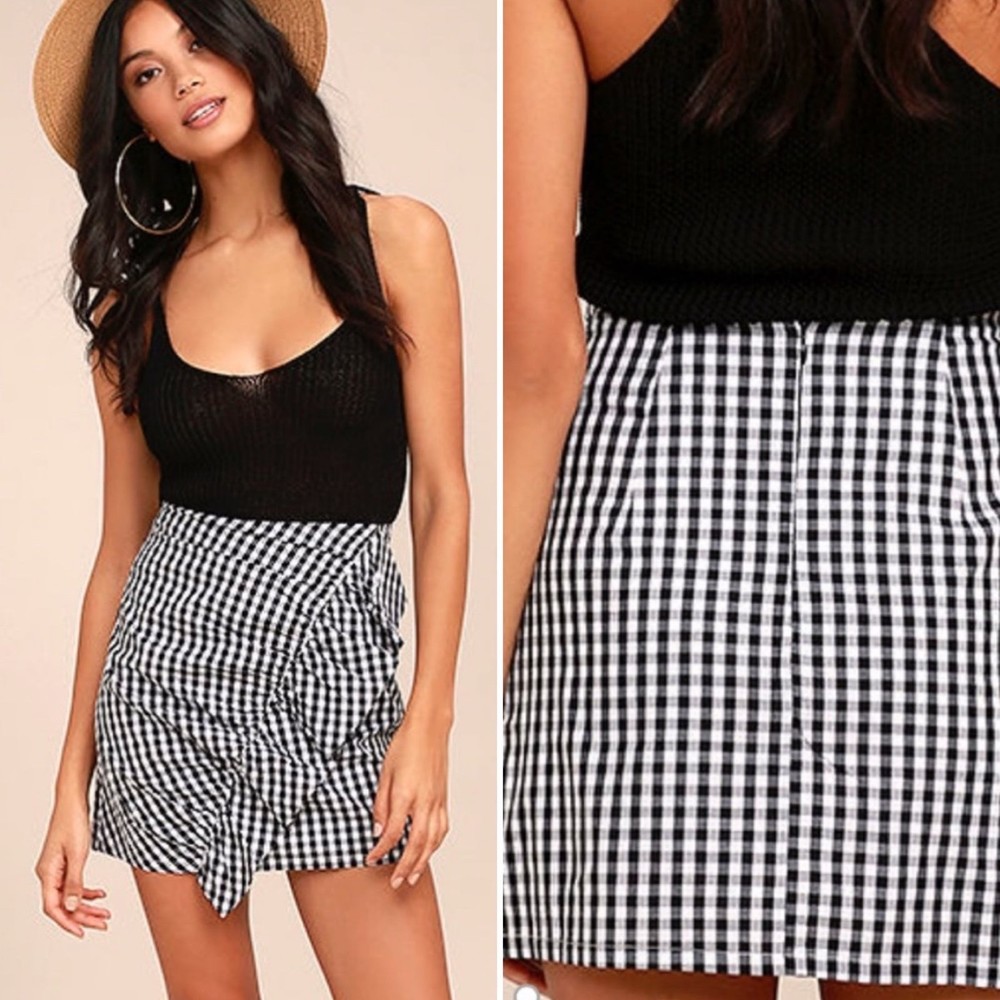 Lulu's collegiate classic gingham mini skirt size XS